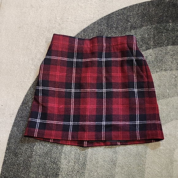 Jack Wills Dresses & Skirts - Jack Wills Red and Black Plaid Mini Skirt